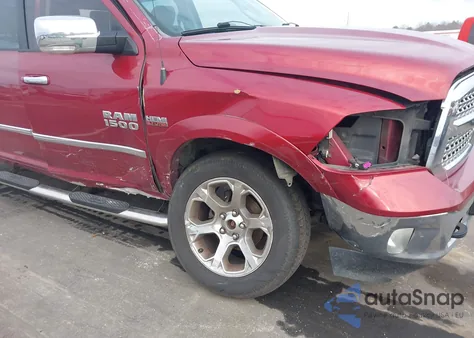 2015 Ram 1500 Laramie z USA, uszkodzony, nr VIN 1C6RR7NT5FS606309